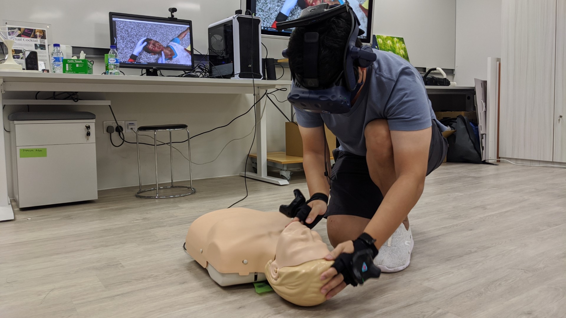 Advantageous Aspects of VR Crisis Intervention Training